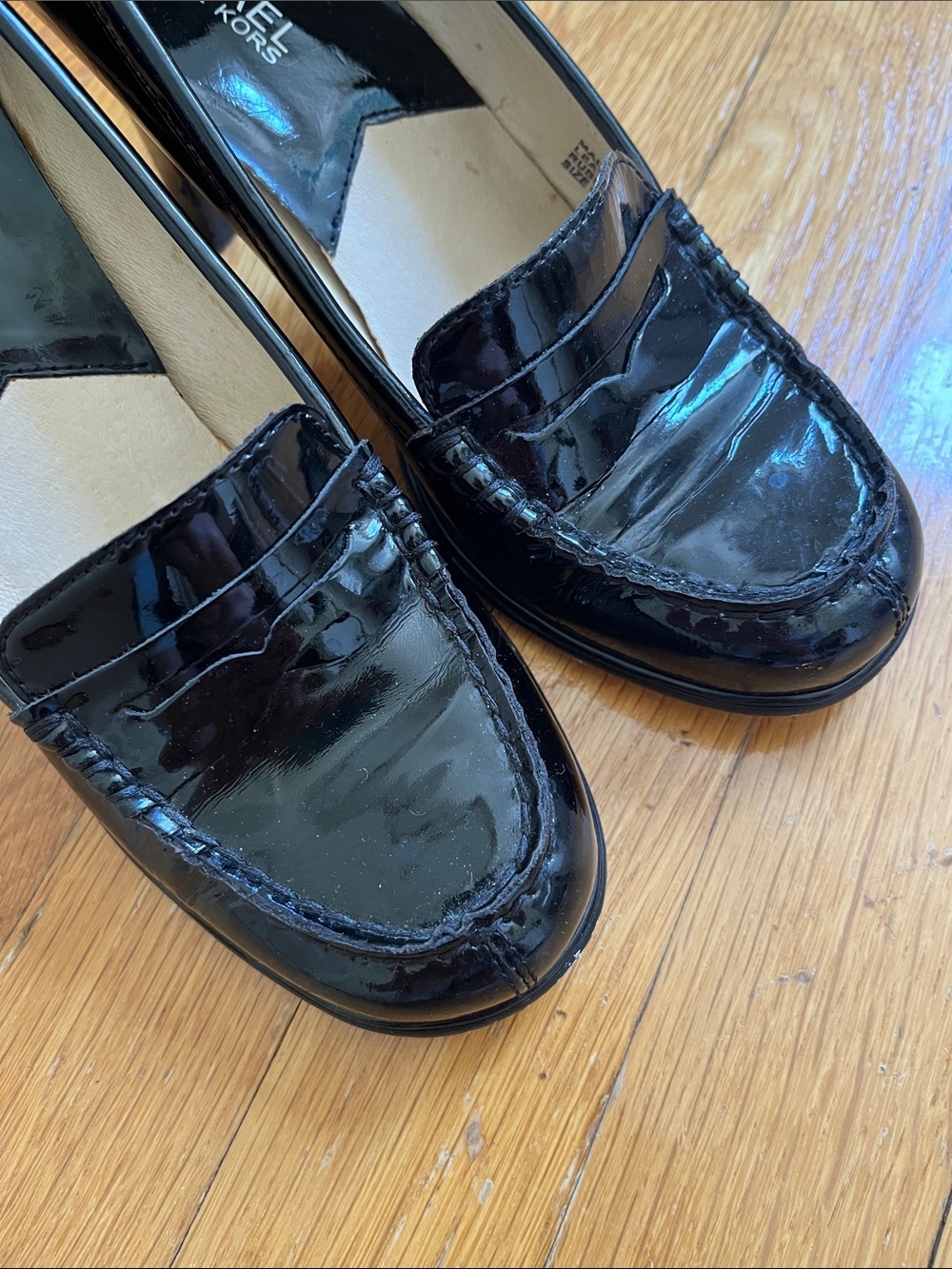 Michael by Michael Kors Size 6 1/2 Black Patent Leather Oxford Pumps 6.5 Heels - Picture 12 of 13